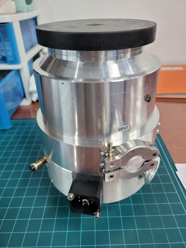 LEYBOLD TURBOVAC 361C